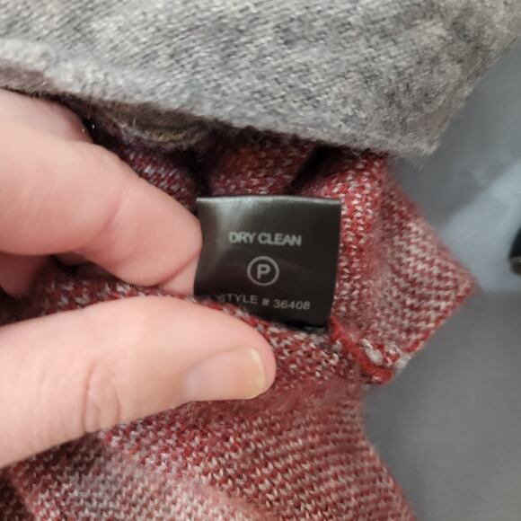 360 Cashmere Wool Cashmere Plaid Jacket Button Front Red Gray - Picture 9 of 10